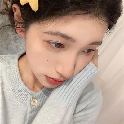 他她他她